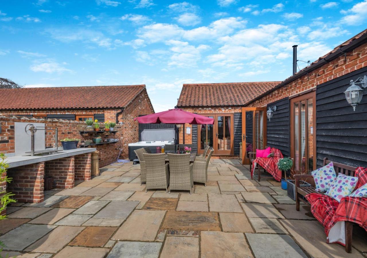 Elms Barn Villa Wangford Exterior photo